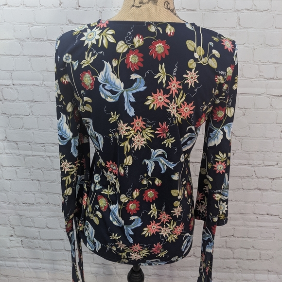 Ann Taylor Factory Floral 3/4 Sleeve Shirt Small - Picture 5 of 7